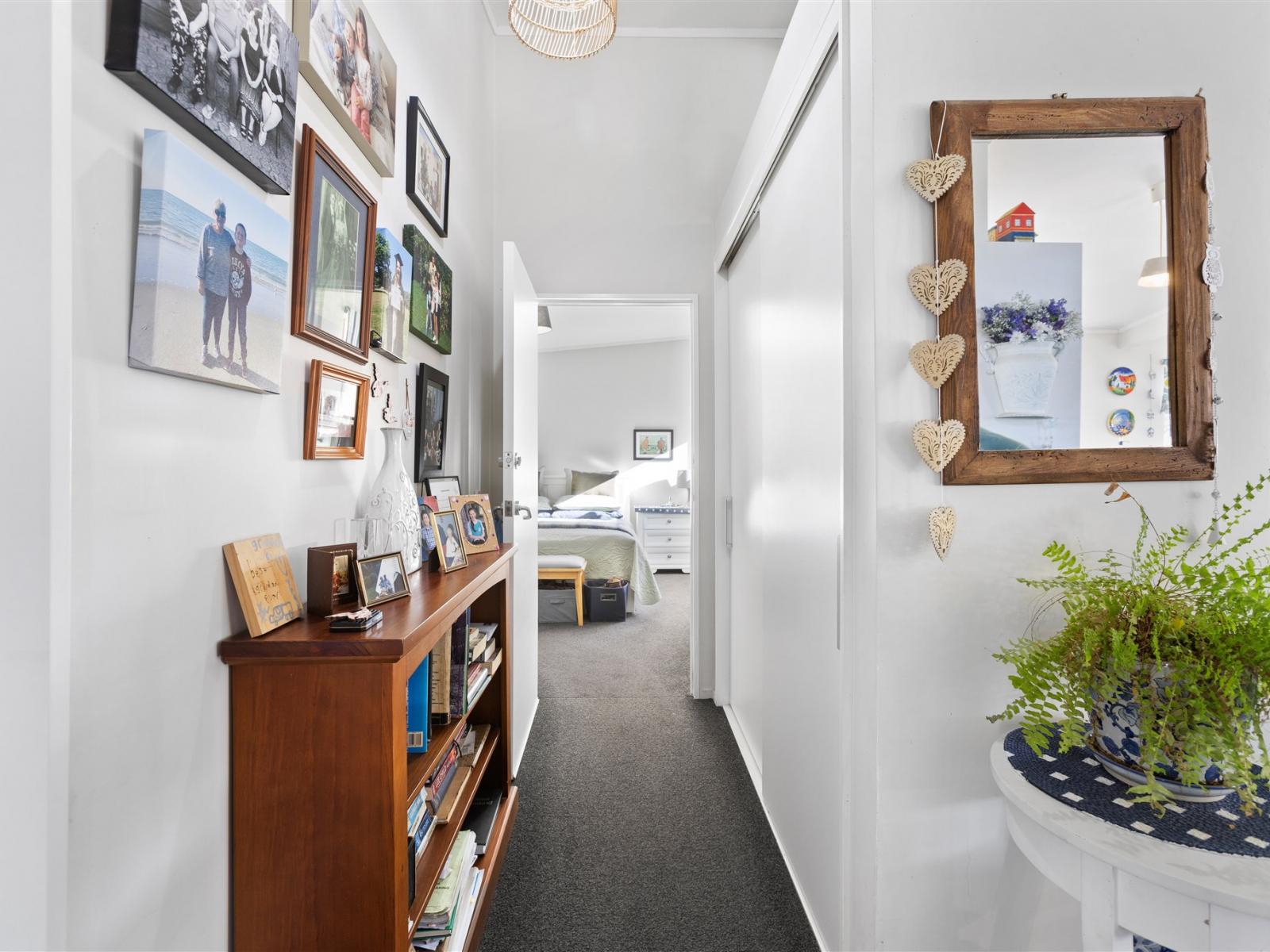 33B Romilly Street, Westport