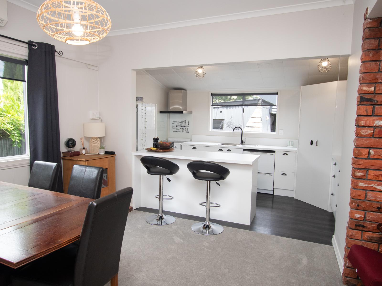 68 Wakanui Road, Hampstead