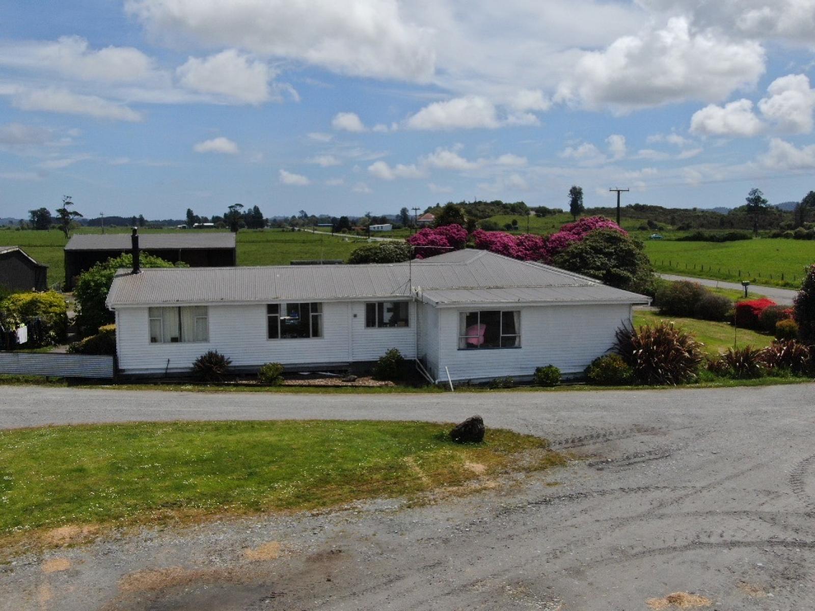 18 Municipal Road, Kowhitirangi, Hokitika