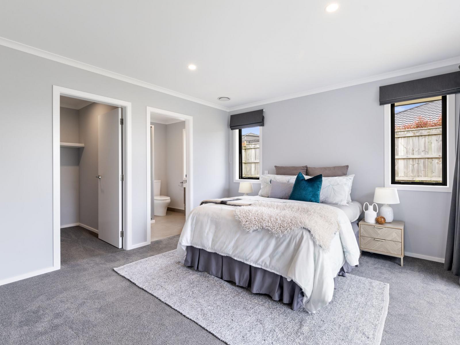 202 Pacific Drive, Fitzherbert