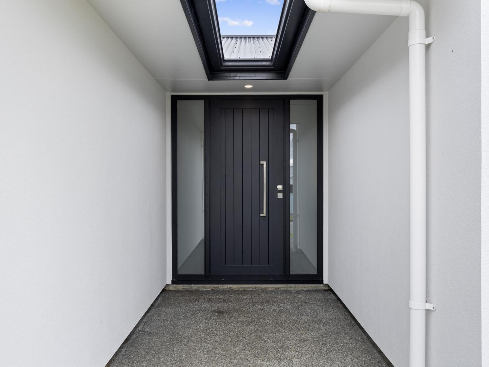 202 Pacific Drive, Fitzherbert