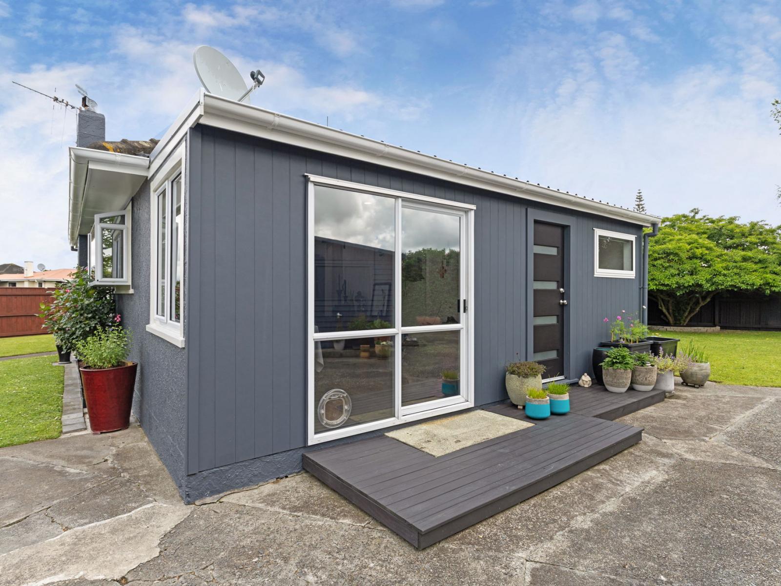 19 Battersea Place, Roslyn