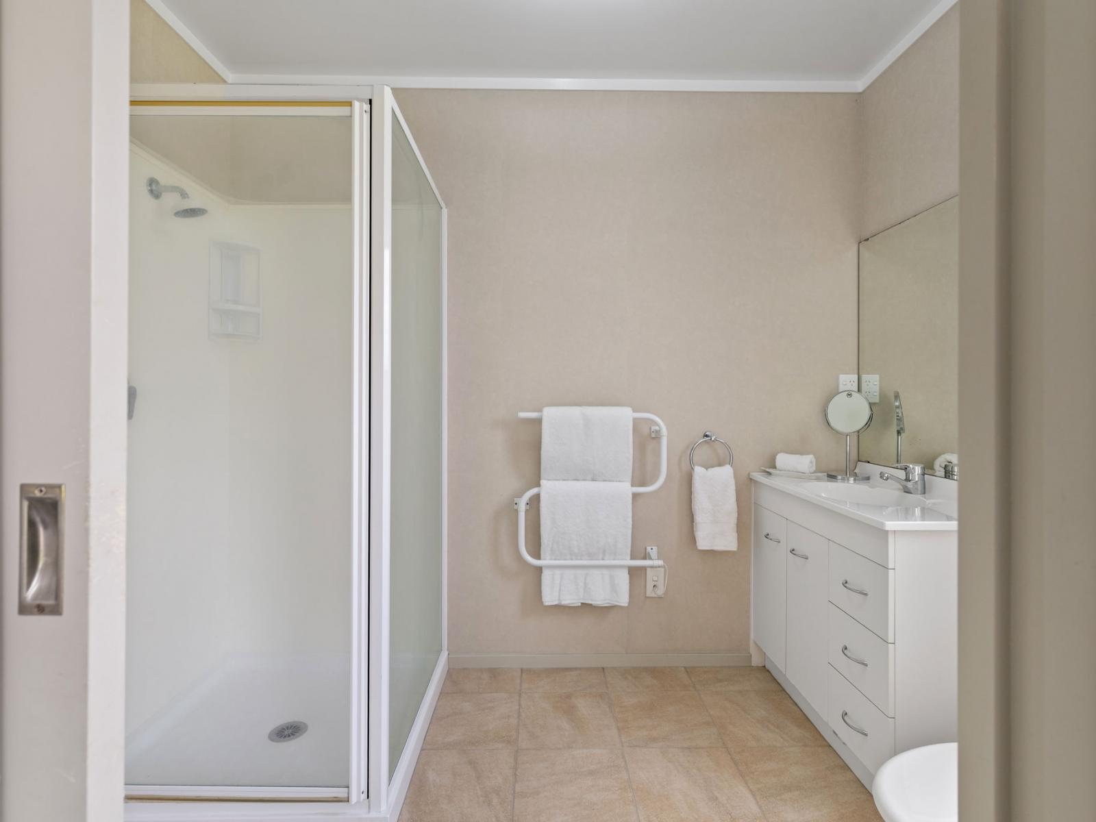 37 Madison Avenue, Milson