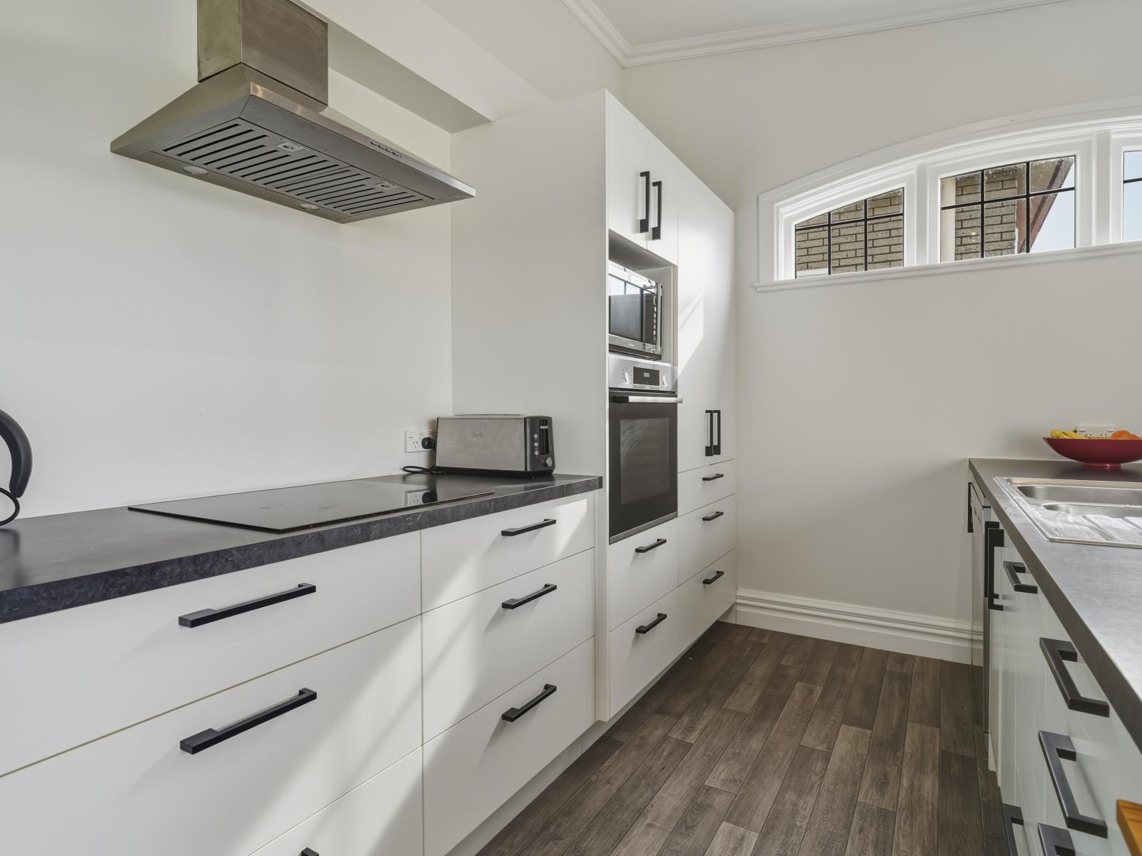 83 Richardson Street, Saint Kilda