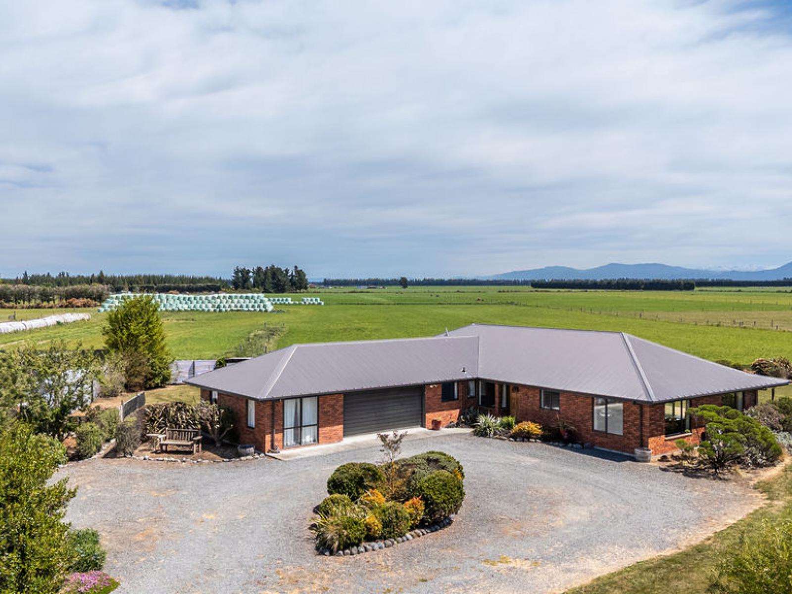 33 Winslow Westerfield Road, Winslow