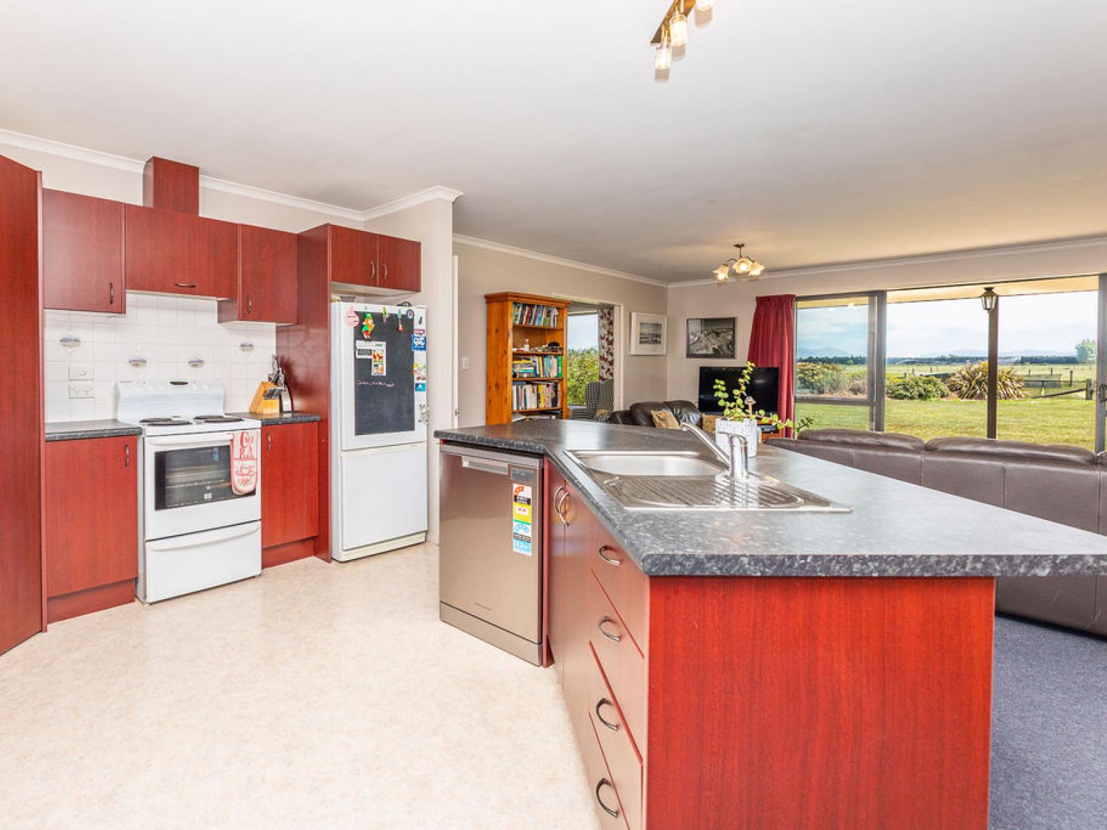 33 Winslow Westerfield Road, Winslow