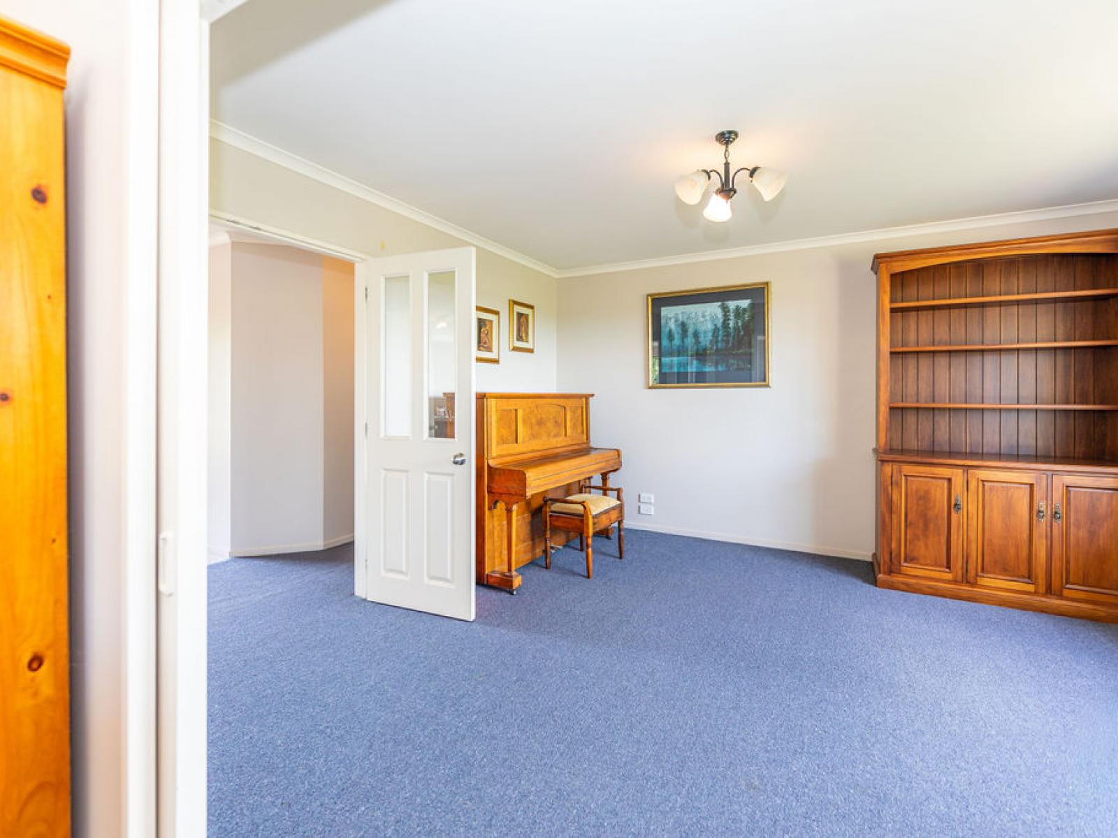 33 Winslow Westerfield Road, Winslow