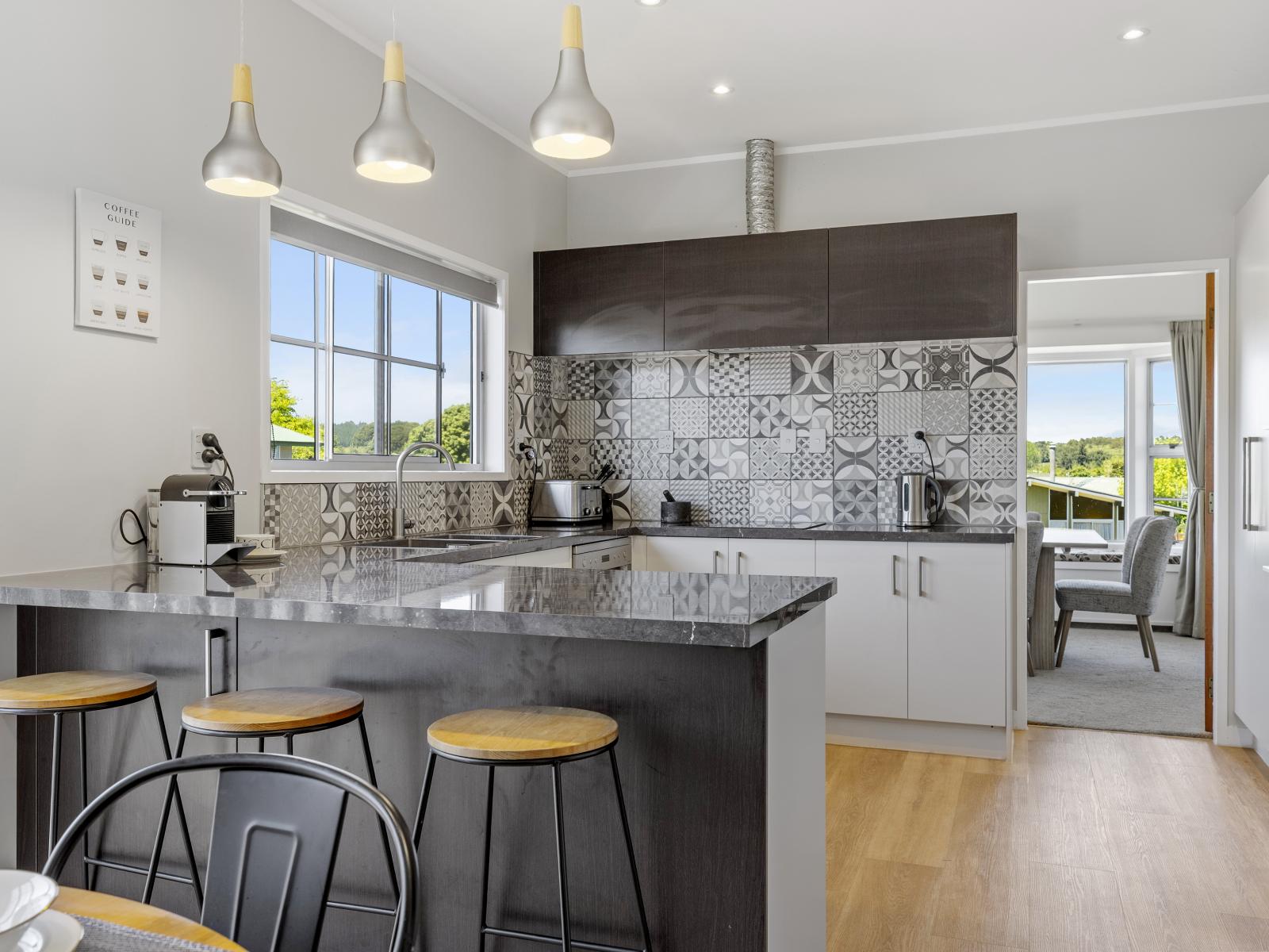 16 Glengarry Place, Hilltop