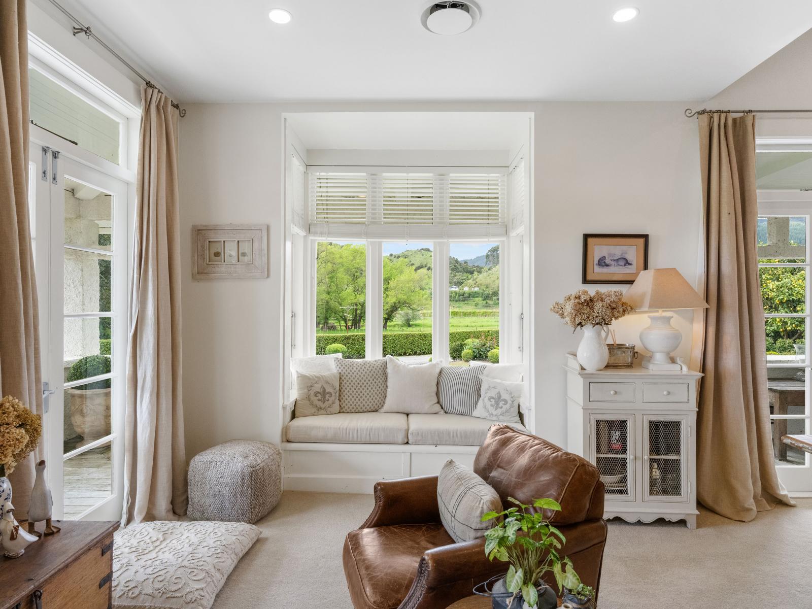 132 South Manakau Road , Manakau