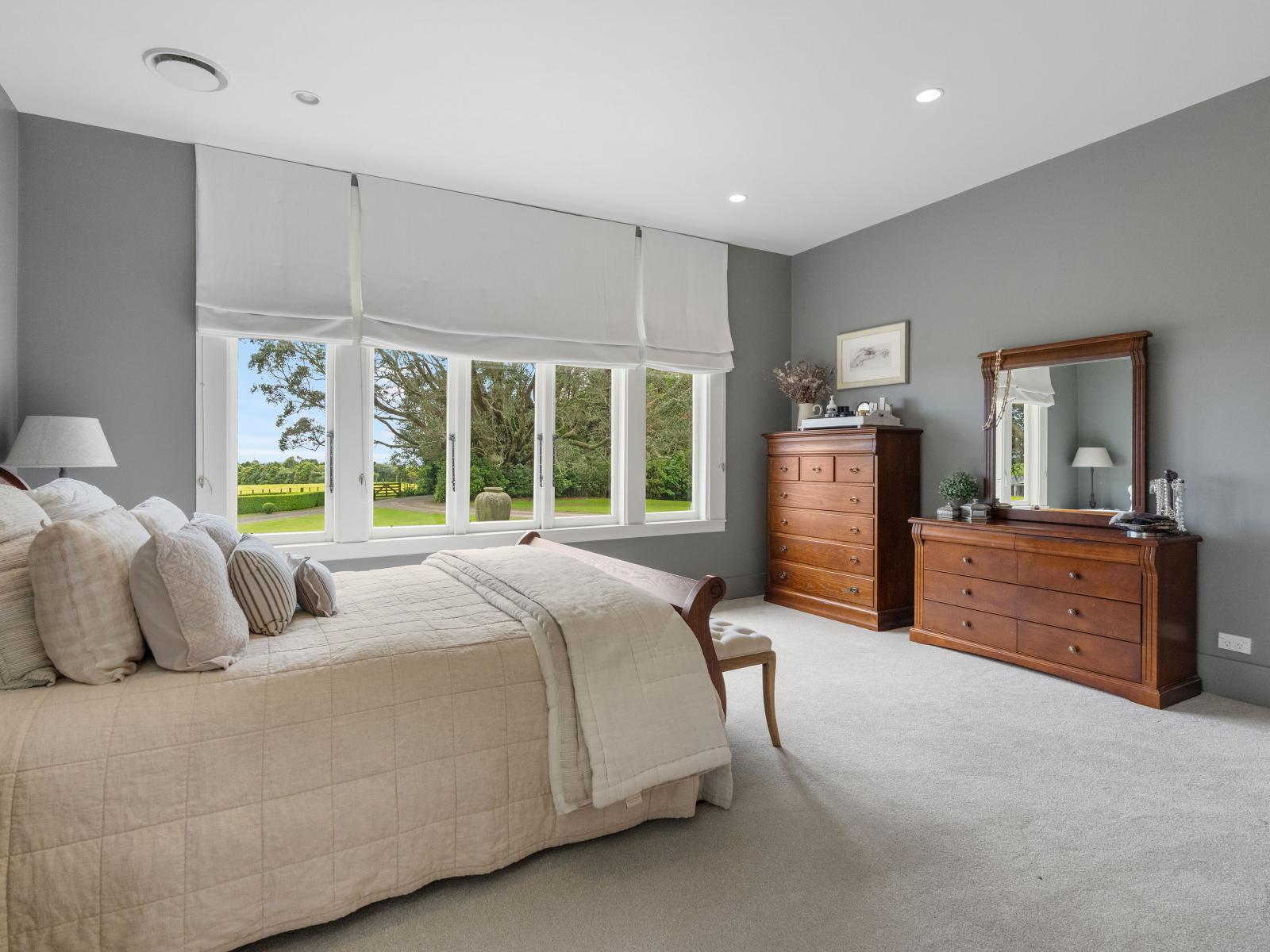 132 South Manakau Road , Manakau