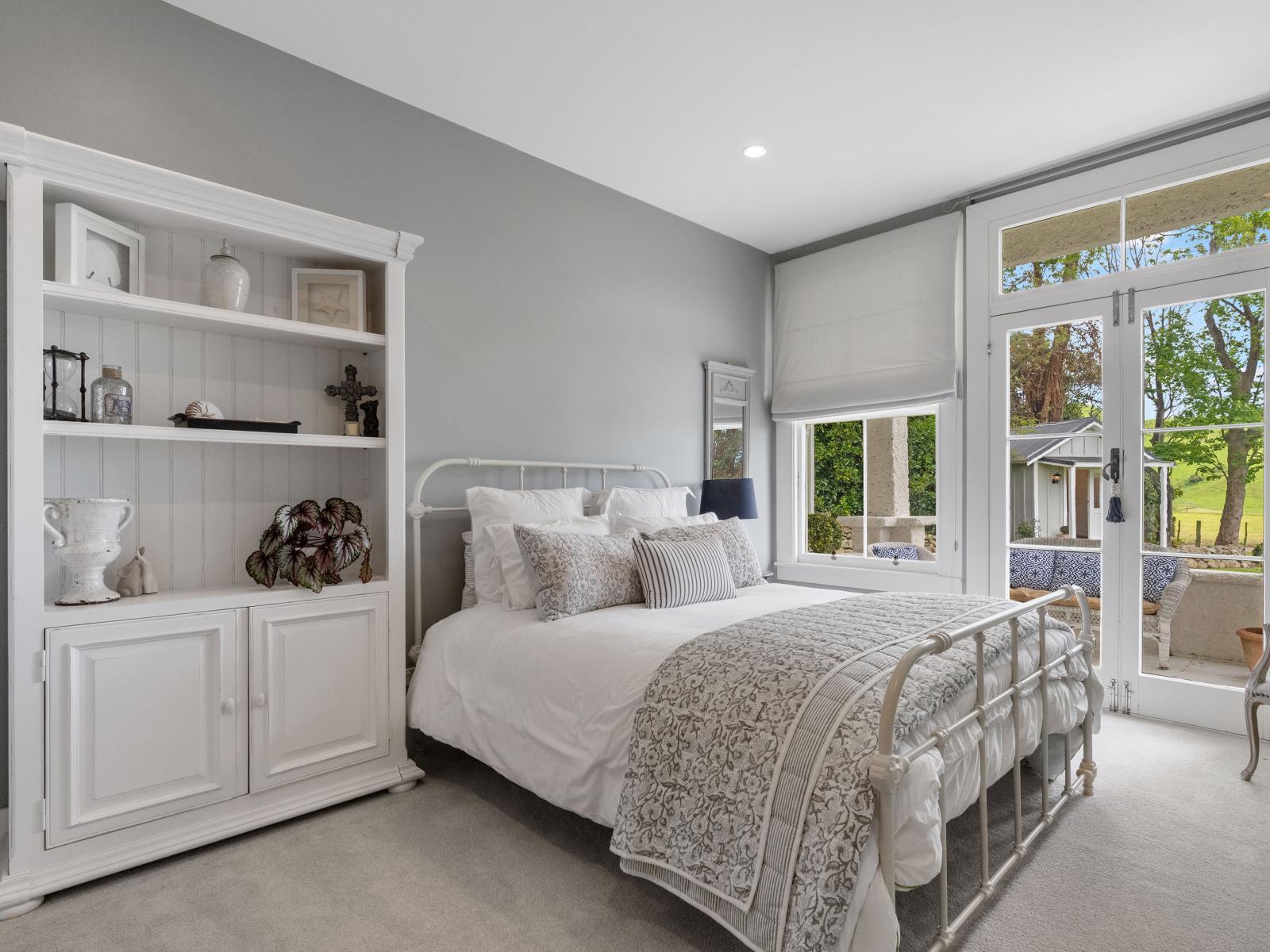 132 South Manakau Road , Manakau