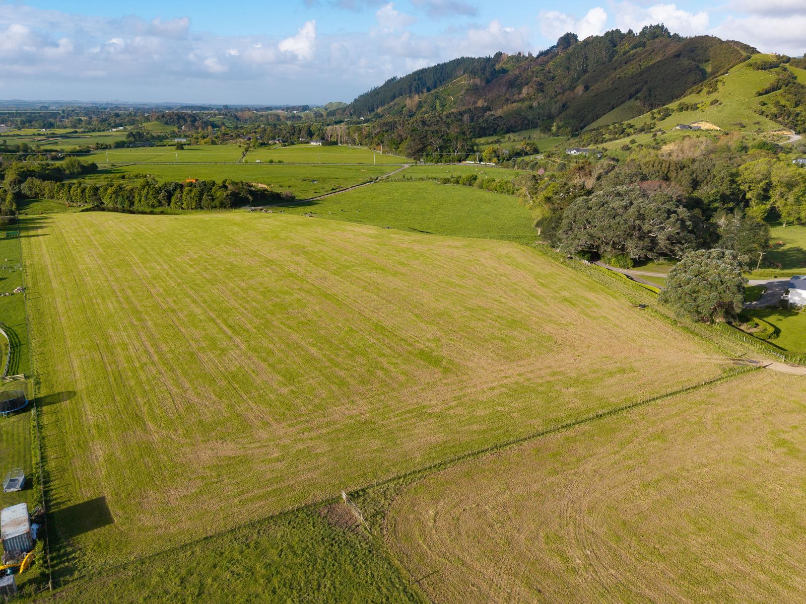 132 South Manakau Road , Manakau