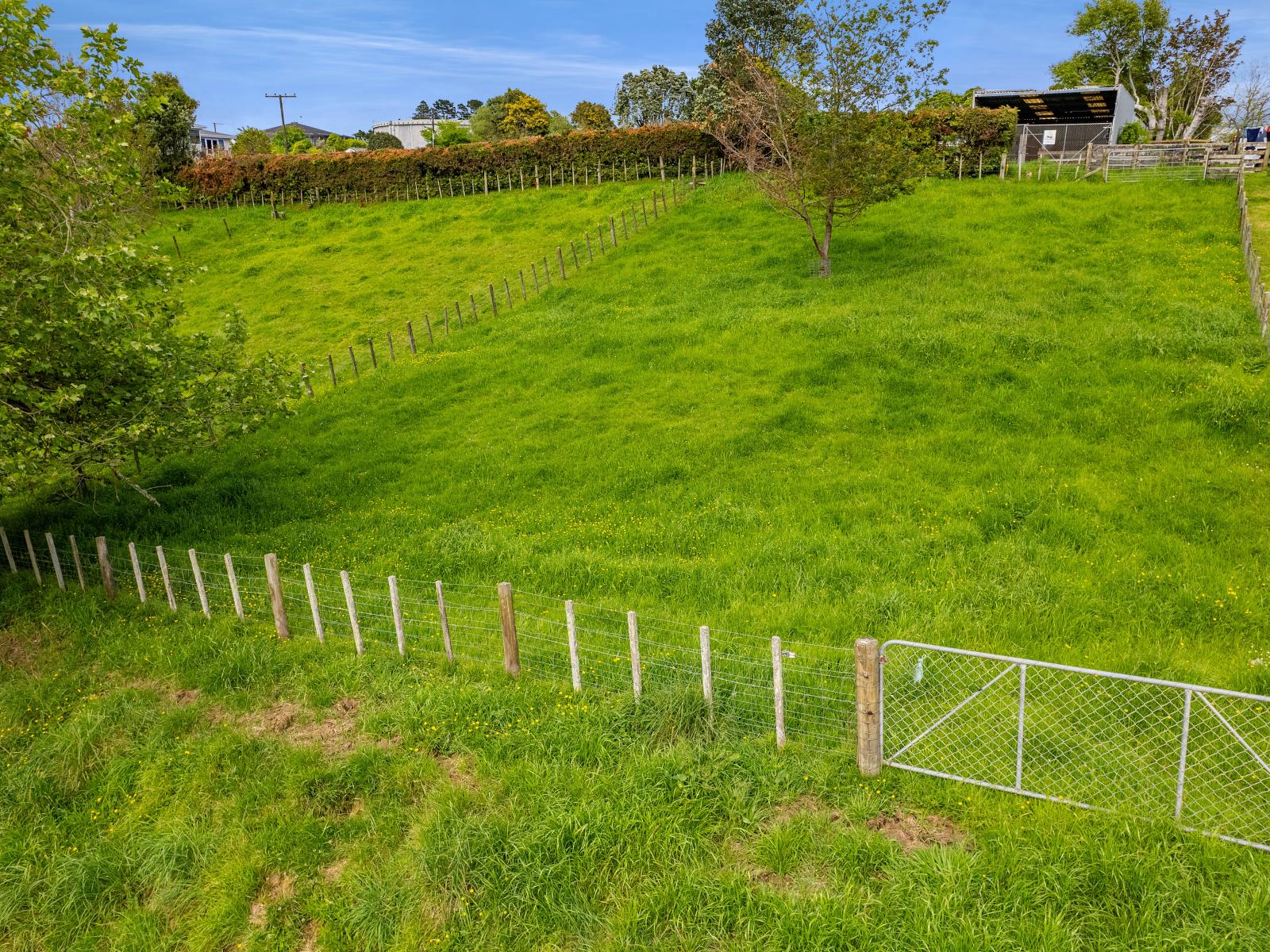 275 Henwood Road, Paraite