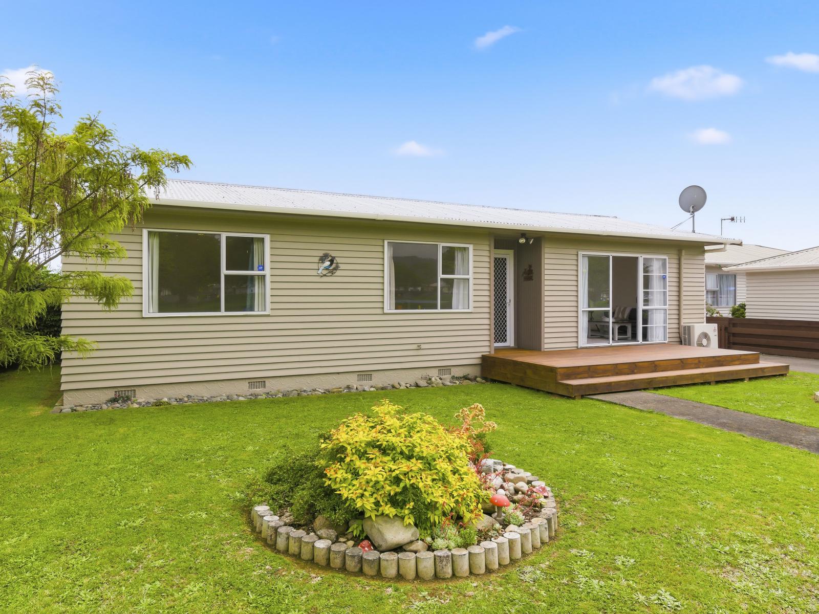 14 Solway Street, Levin