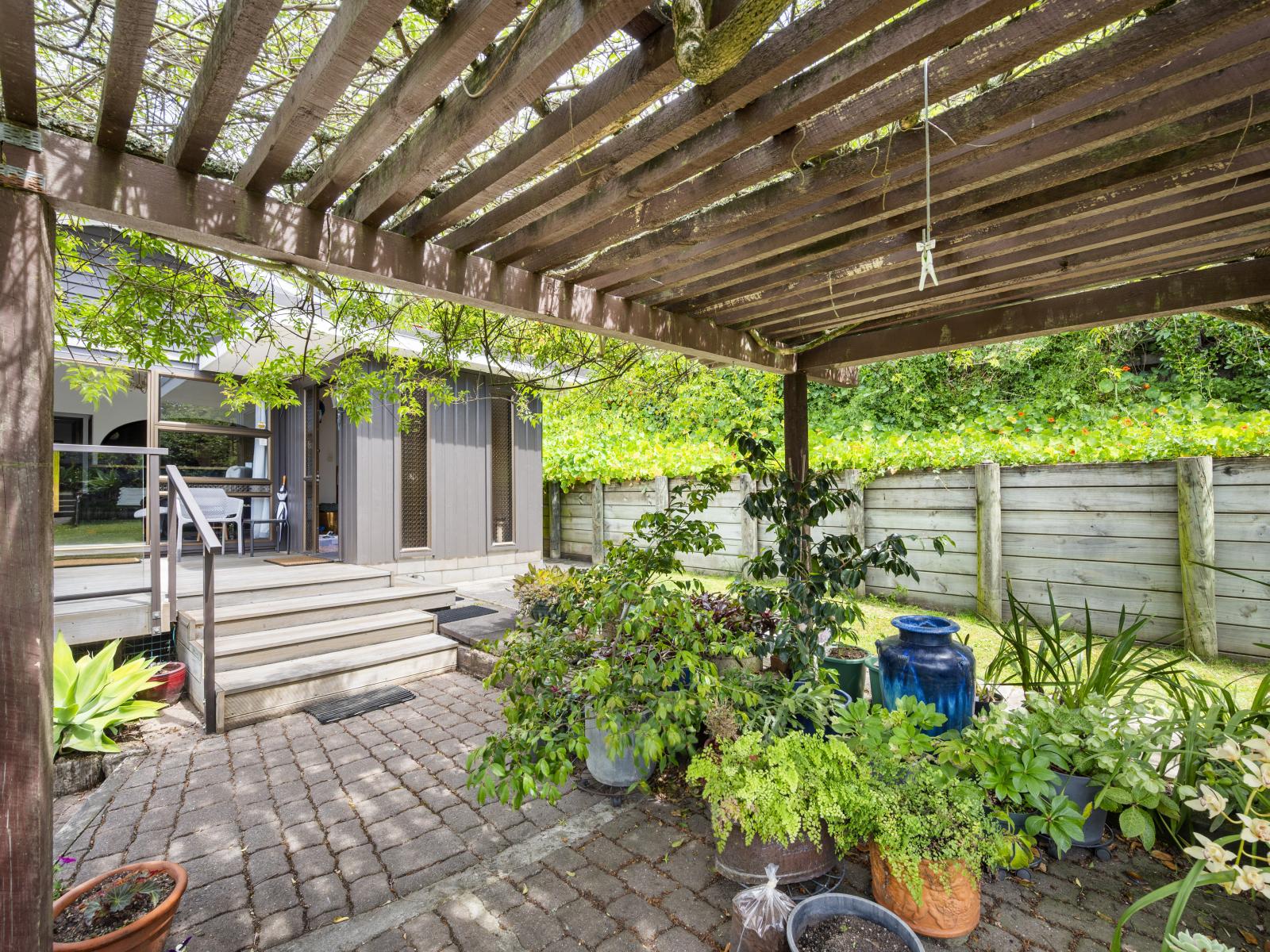 74 and 76 Milton Road, Bluff Hill