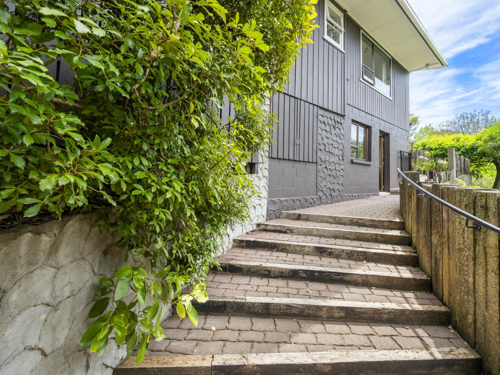 74 and 76 Milton Road, Bluff Hill