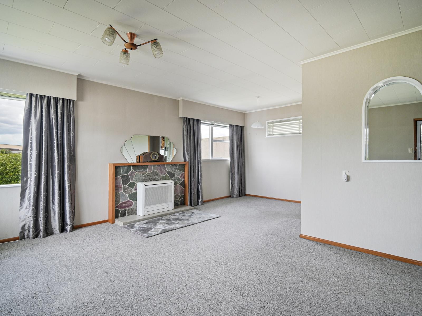 4/417 Avenue Road West, Hastings