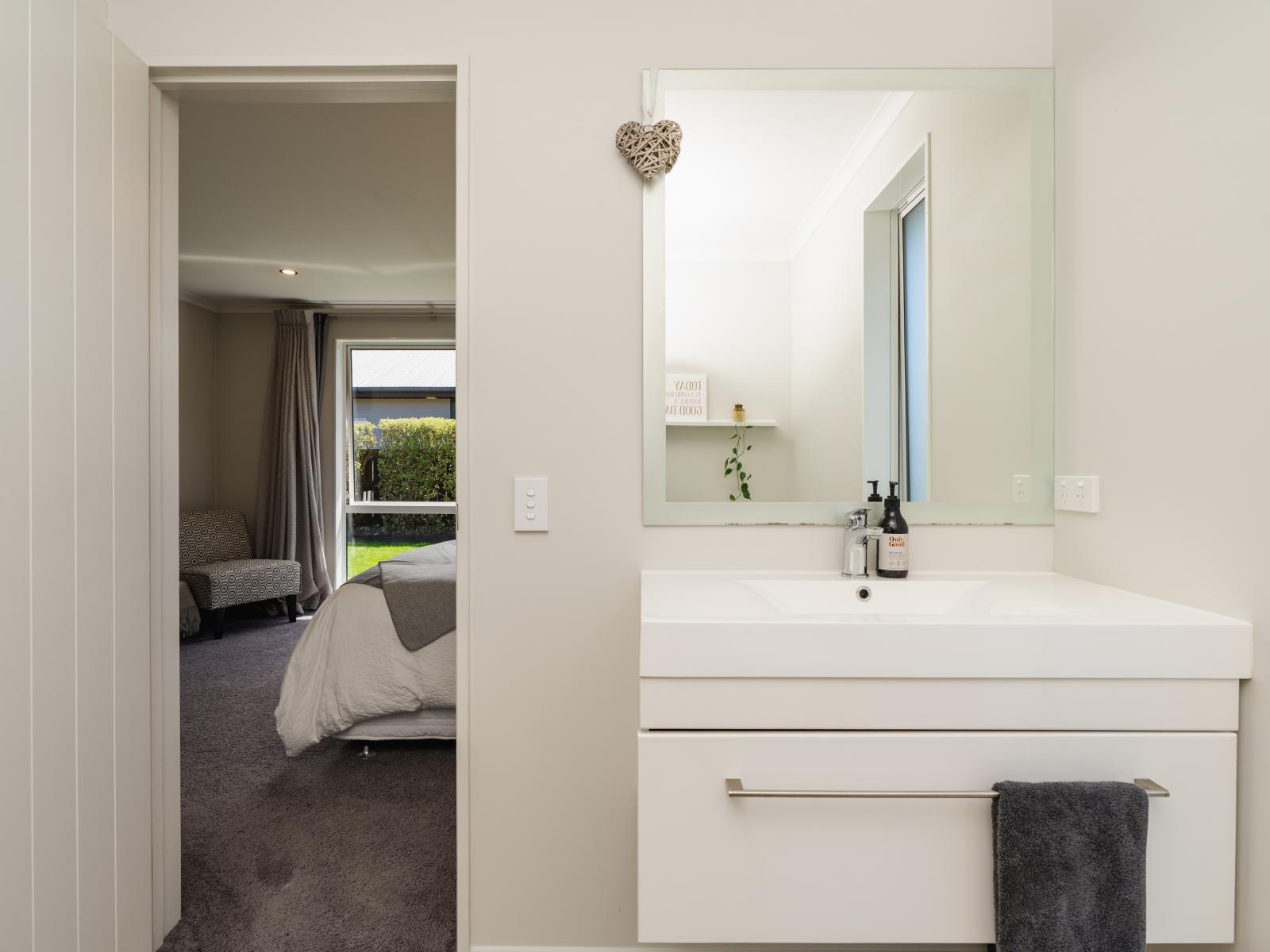 21 Lancaster Lane, Waldronville