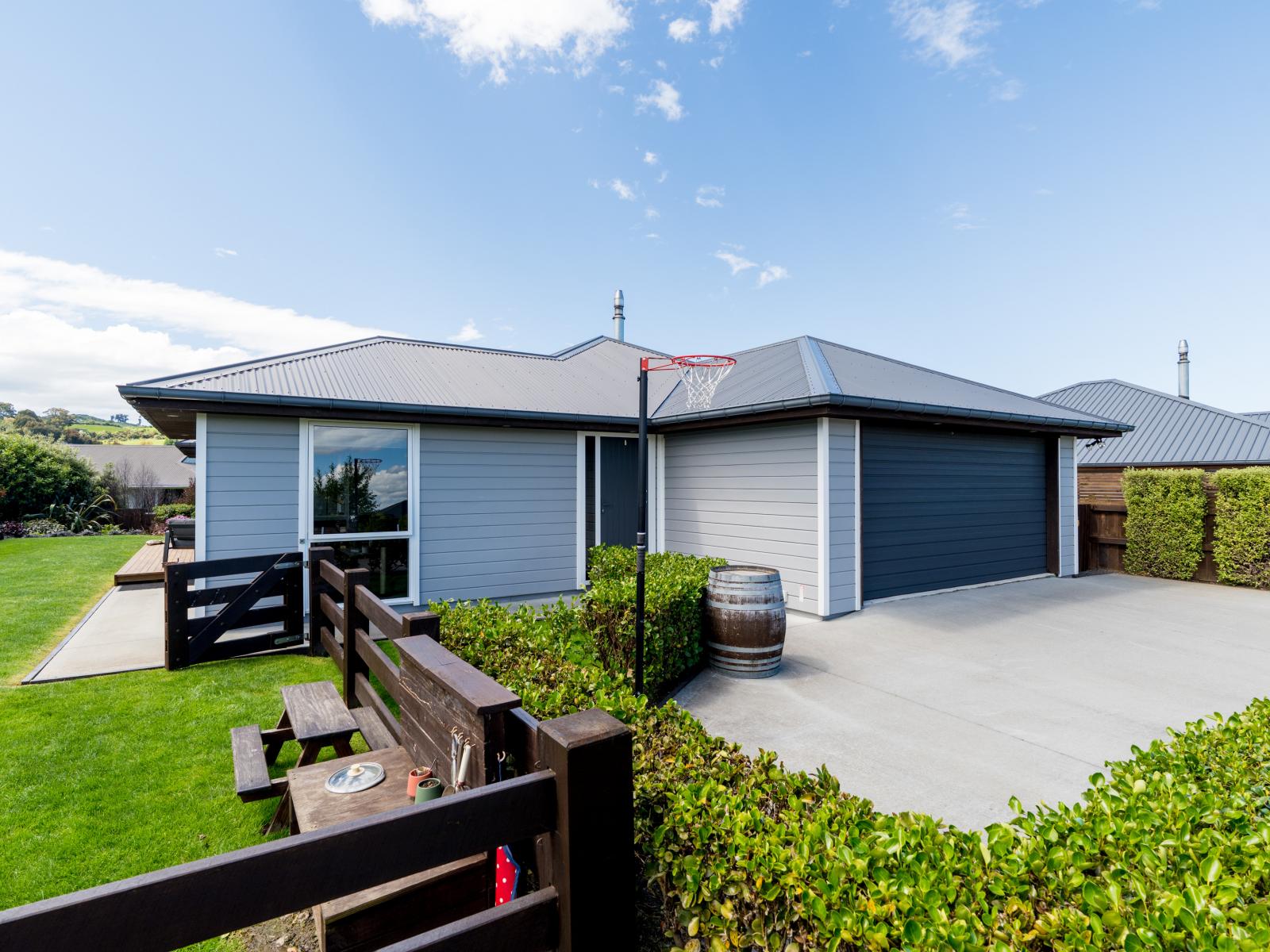 21 Lancaster Lane, Waldronville