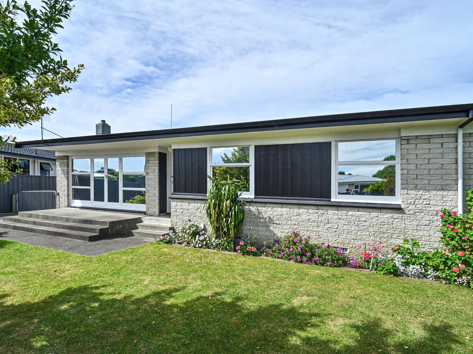 52 Folkestone Drive, Flaxmere