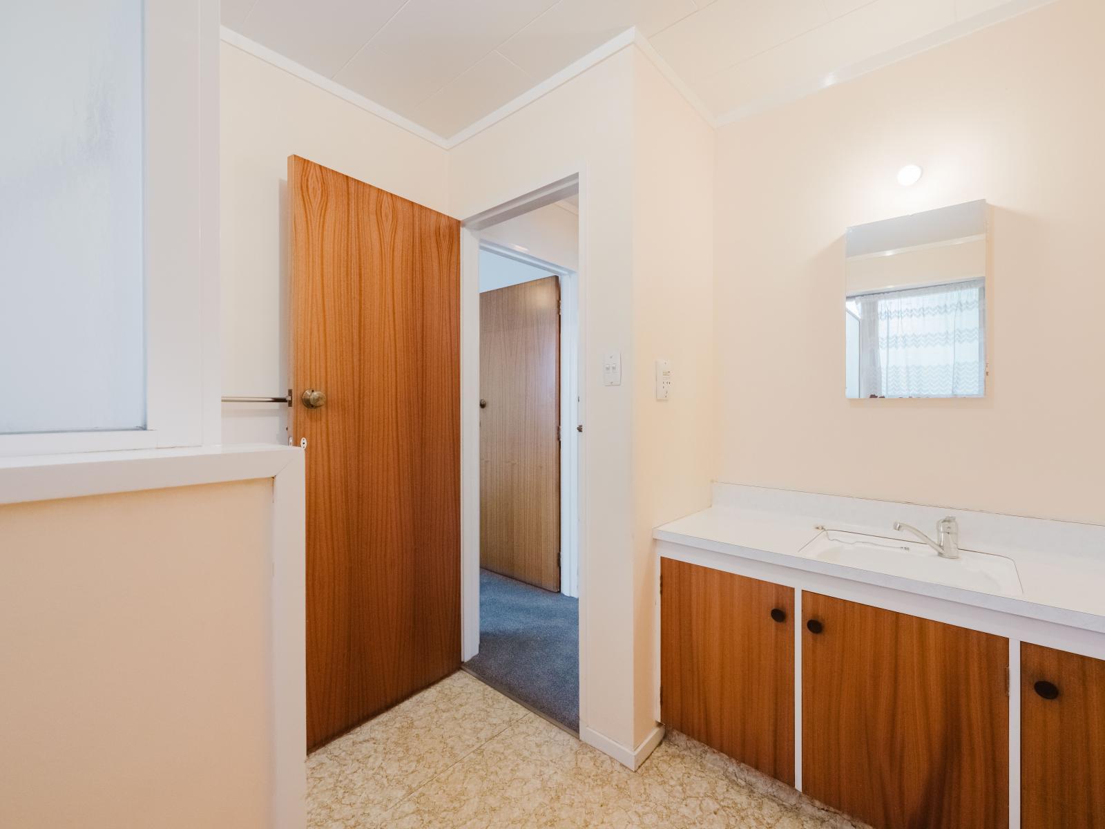 Unit 2, 35 Tom Parker Avenue, Marewa