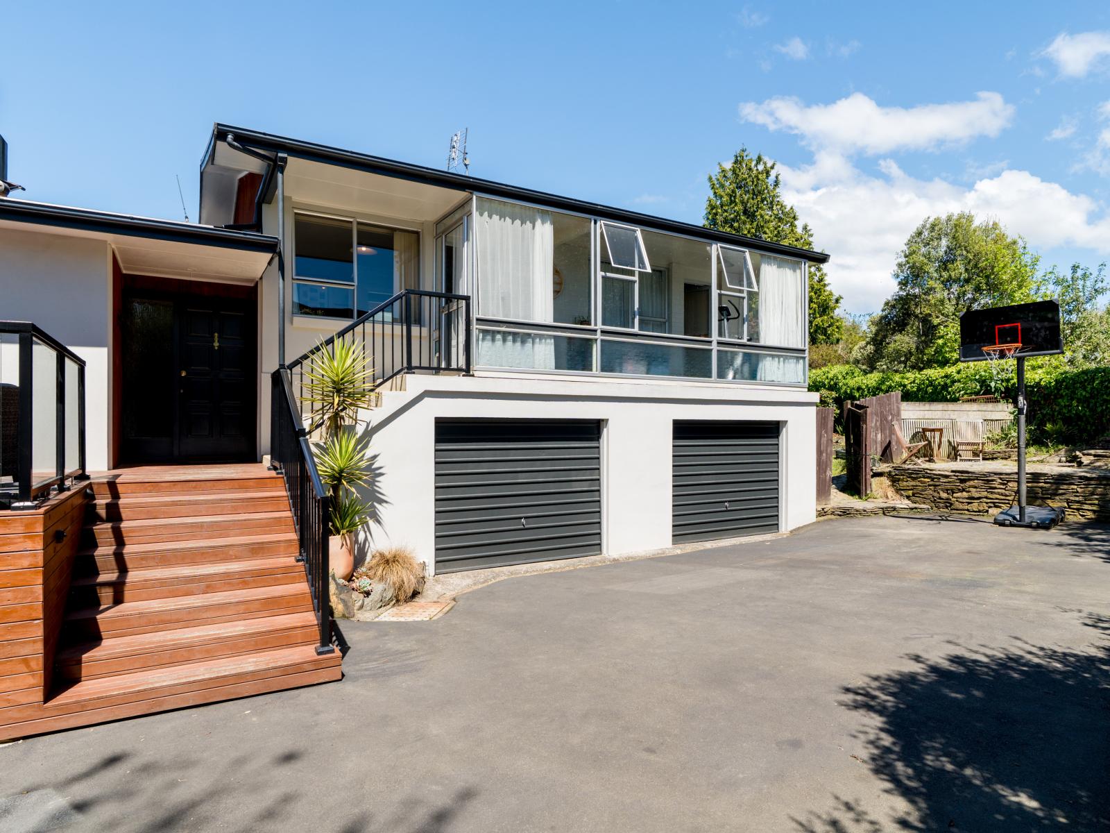 29 Flower Street, Fairfield