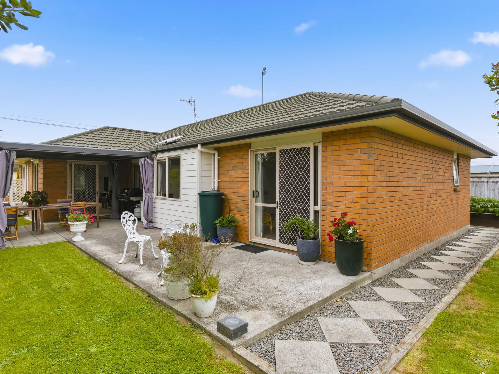 63 Weraroa Road, Levin