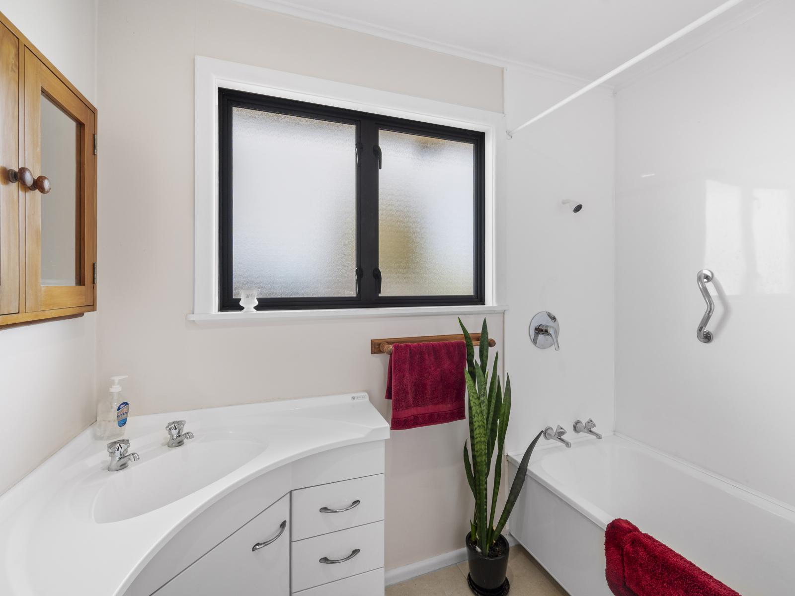 202 Whirinaki Road, Eskdale