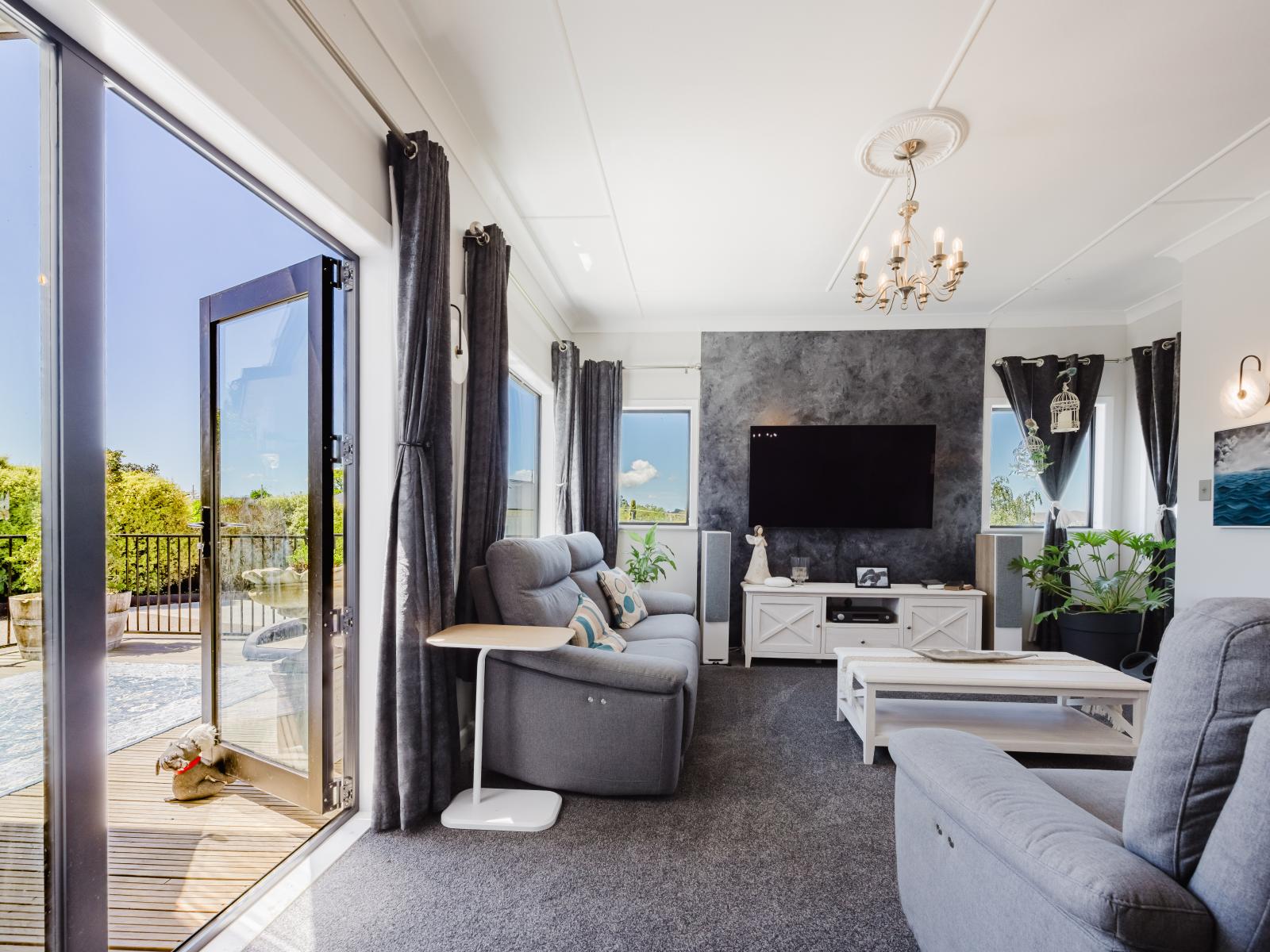 20 Domain Road, Waipawa