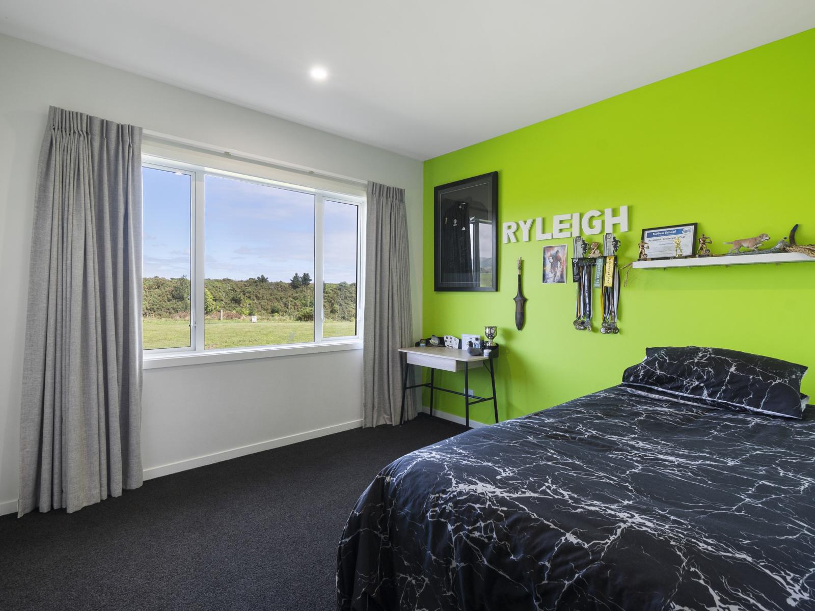 104 Kahuterawa Road, Linton