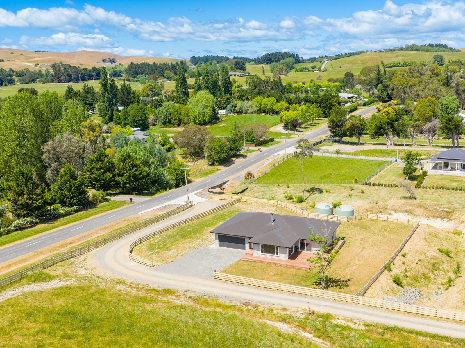 300 White Road, Otane