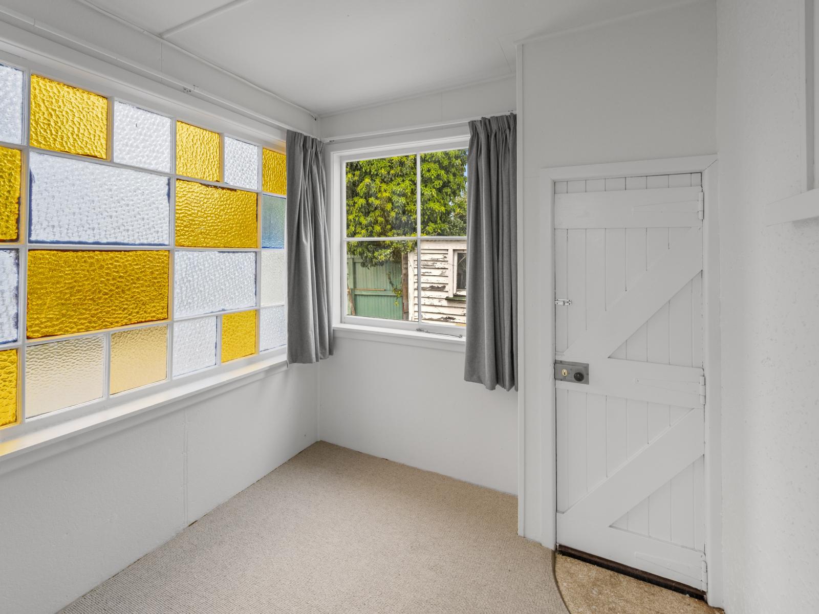 615A Duke Street, Mahora