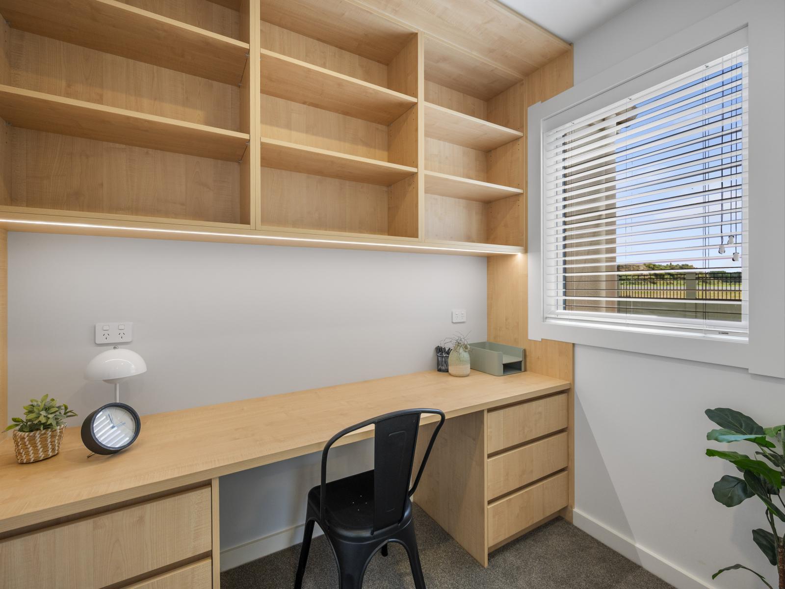 102 Pelorus Avenue, Poraiti