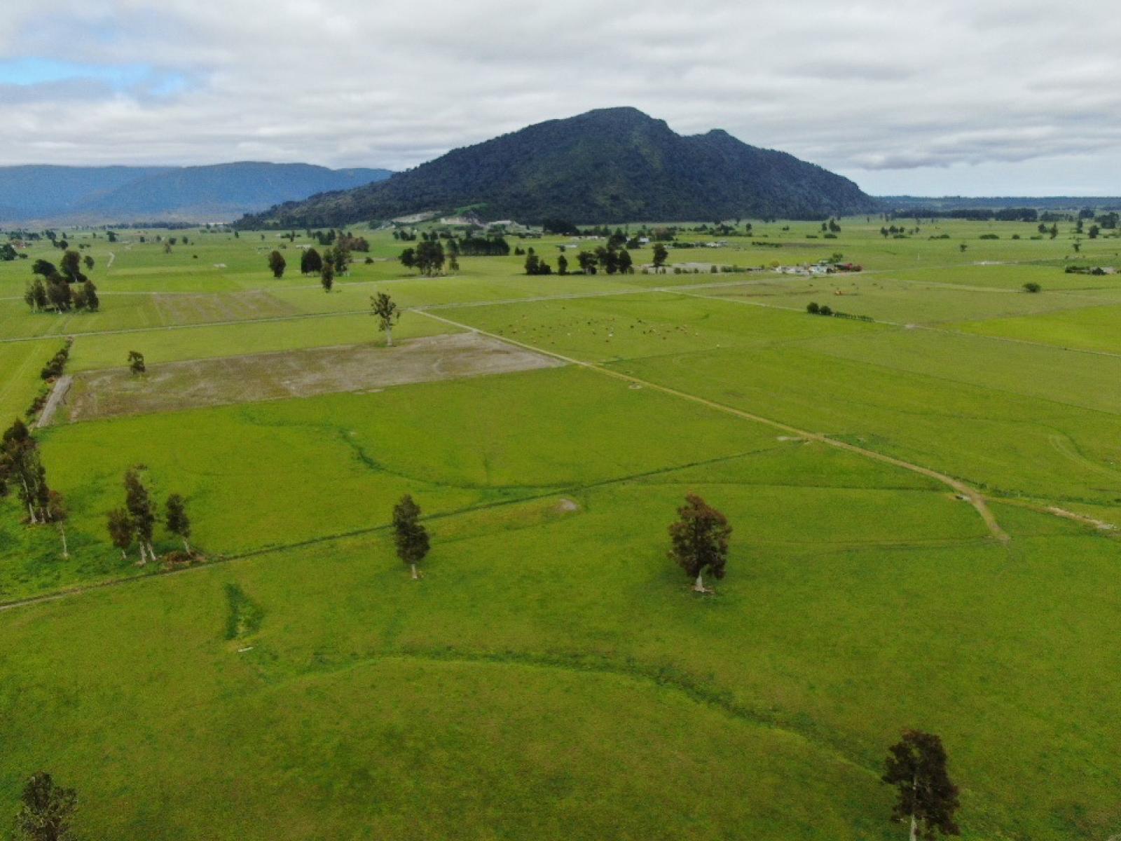 18 Municipal Road, Kowhitirangi, Hokitika