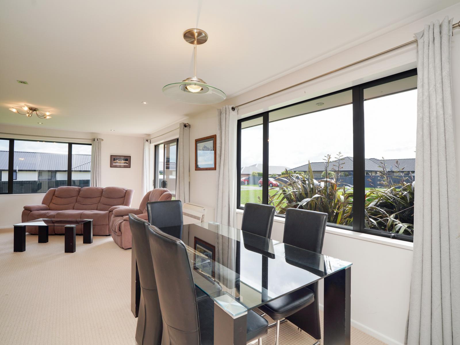 28 Majestic Chance, Seaward Bush