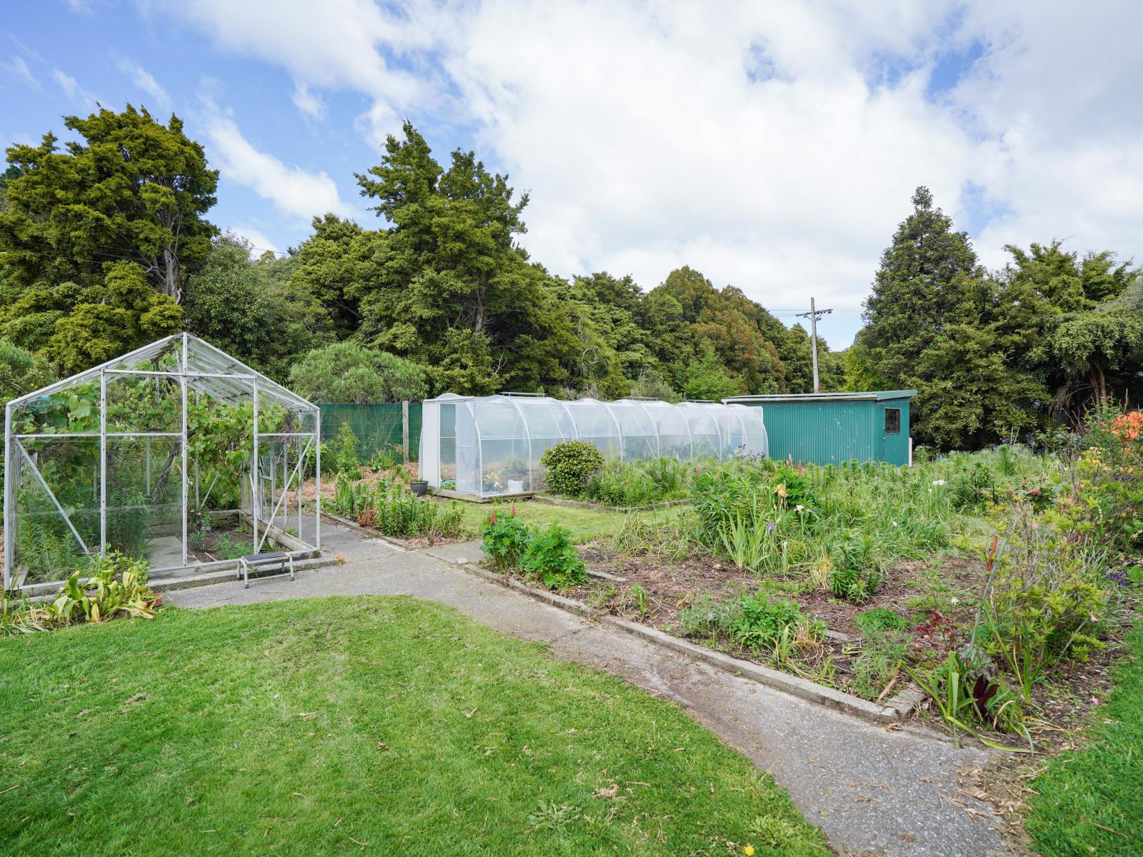 132 Grant Road, Otatara