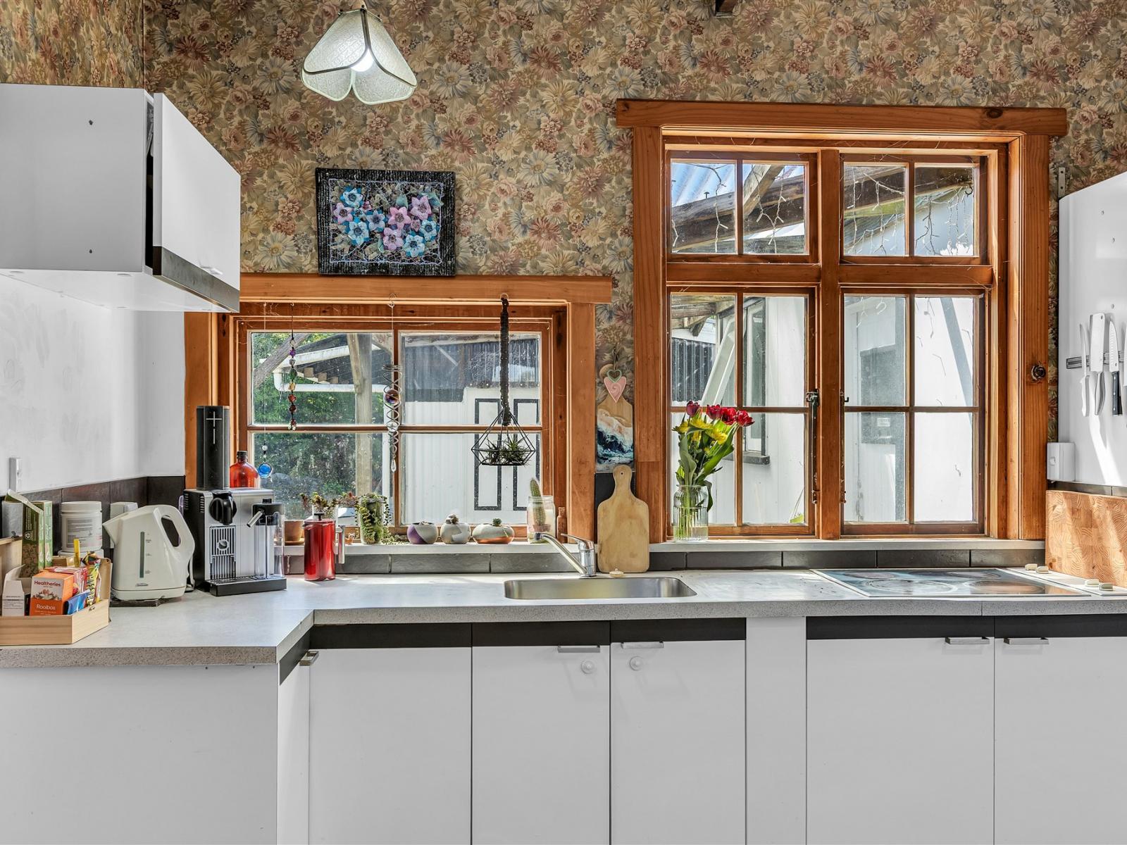 89 Derby Street, Westport