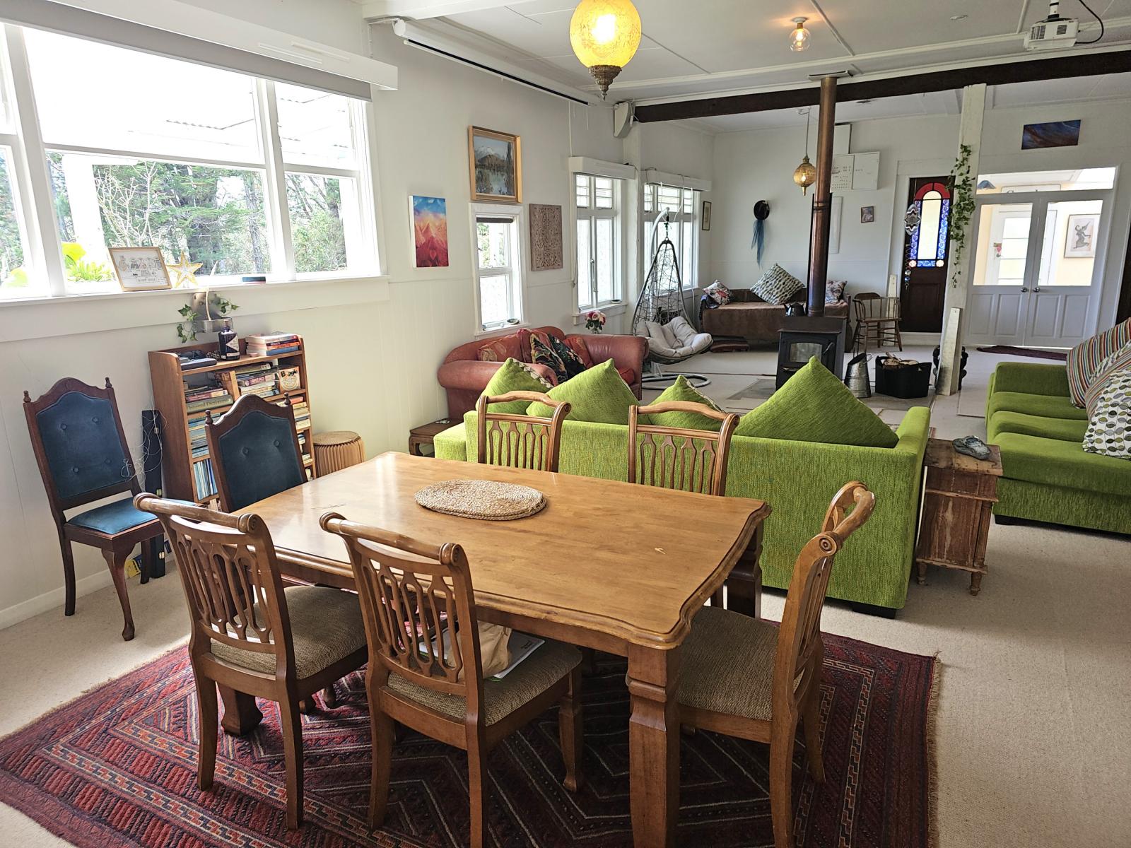 2/831 Fairdown Road, Westport Surrounds