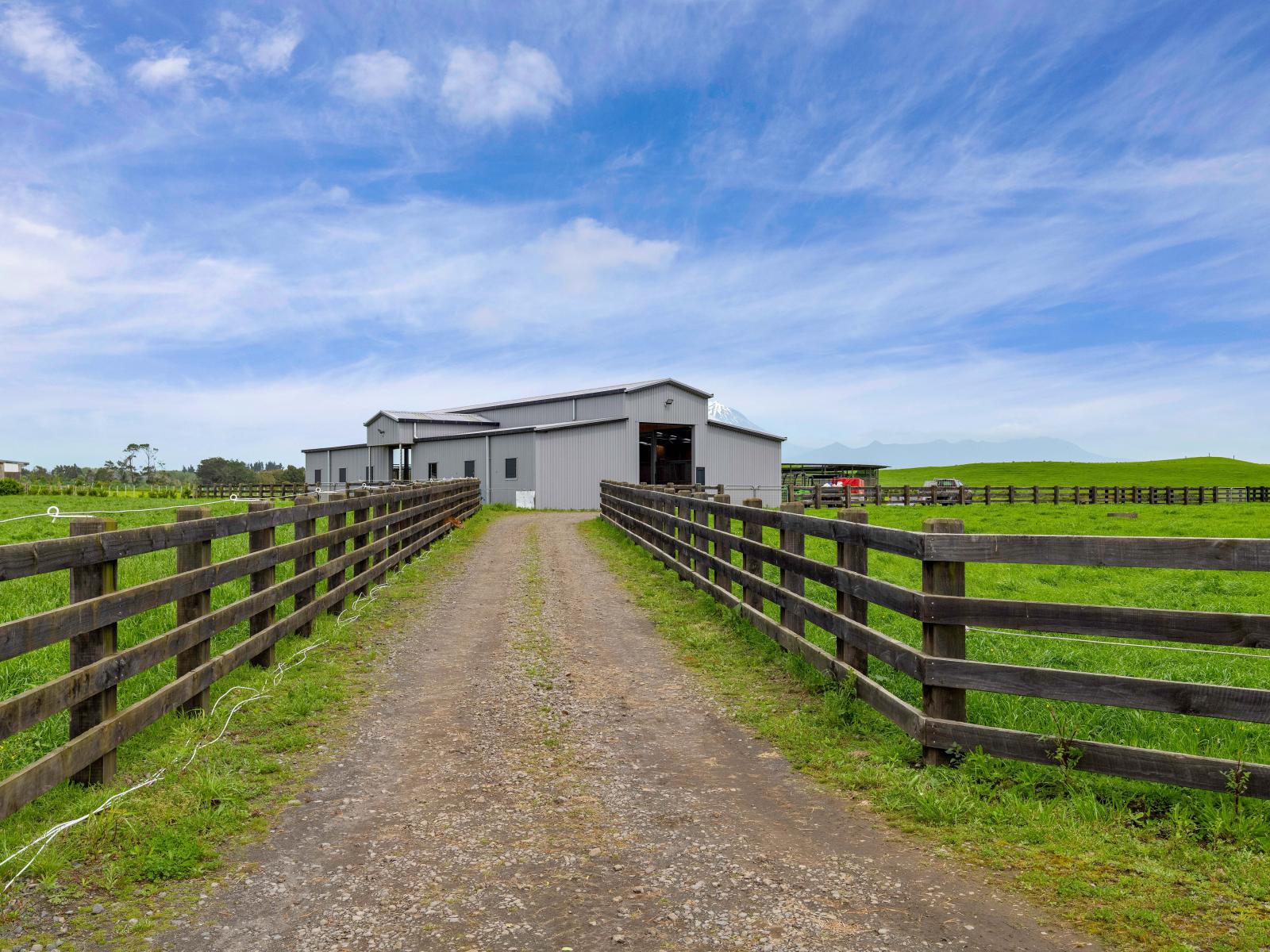 312 Corbett Road, Paraite