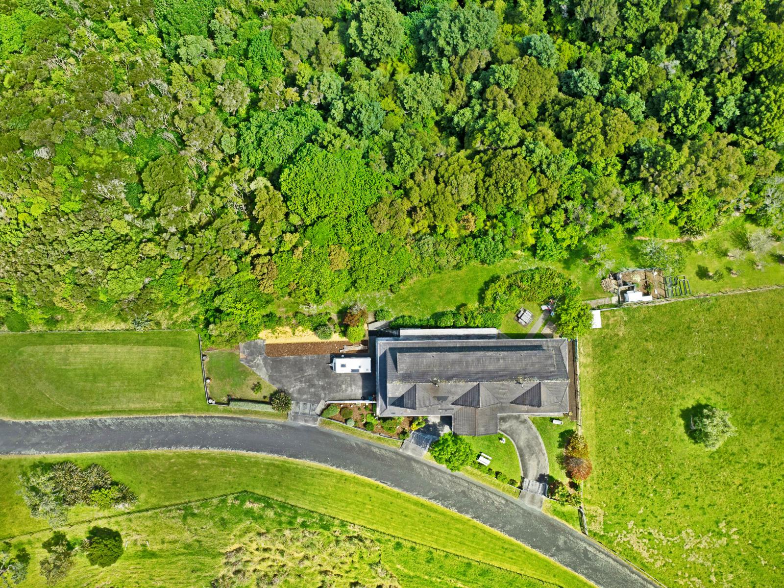 79-71 Manganese Point Road, Tamaterau