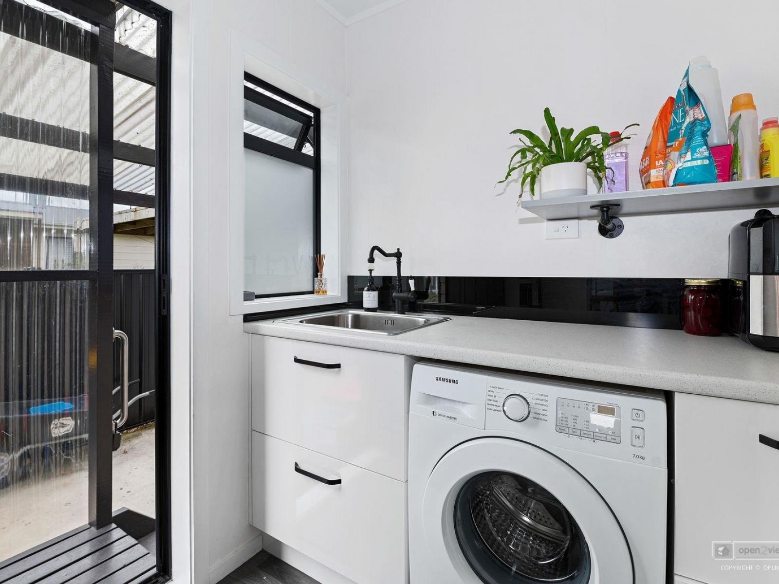 70B Rimuvale Street, Pukehangi