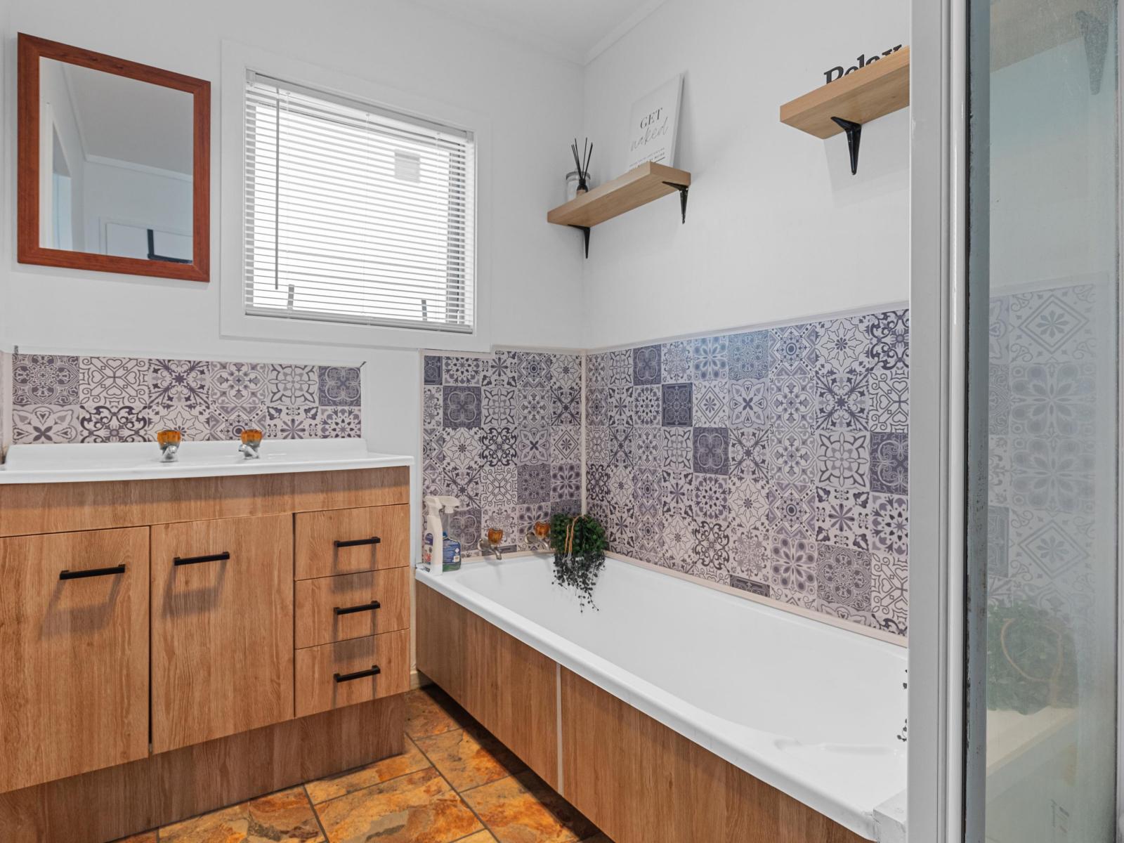 54 Kea Street, Piopio