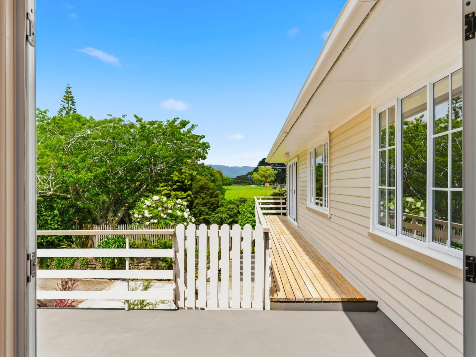 231 Kawiu Road, Levin