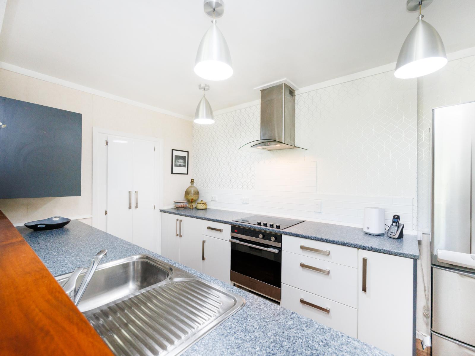 7 Poplar Grove, Bulls