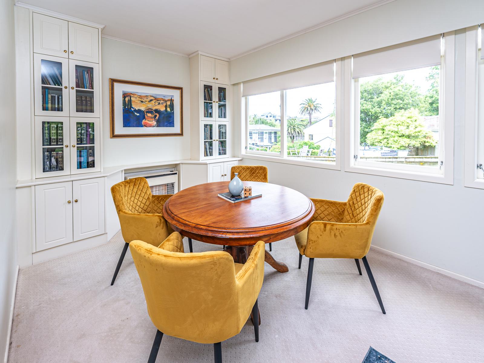 84 Great North Road, St Johns Hill