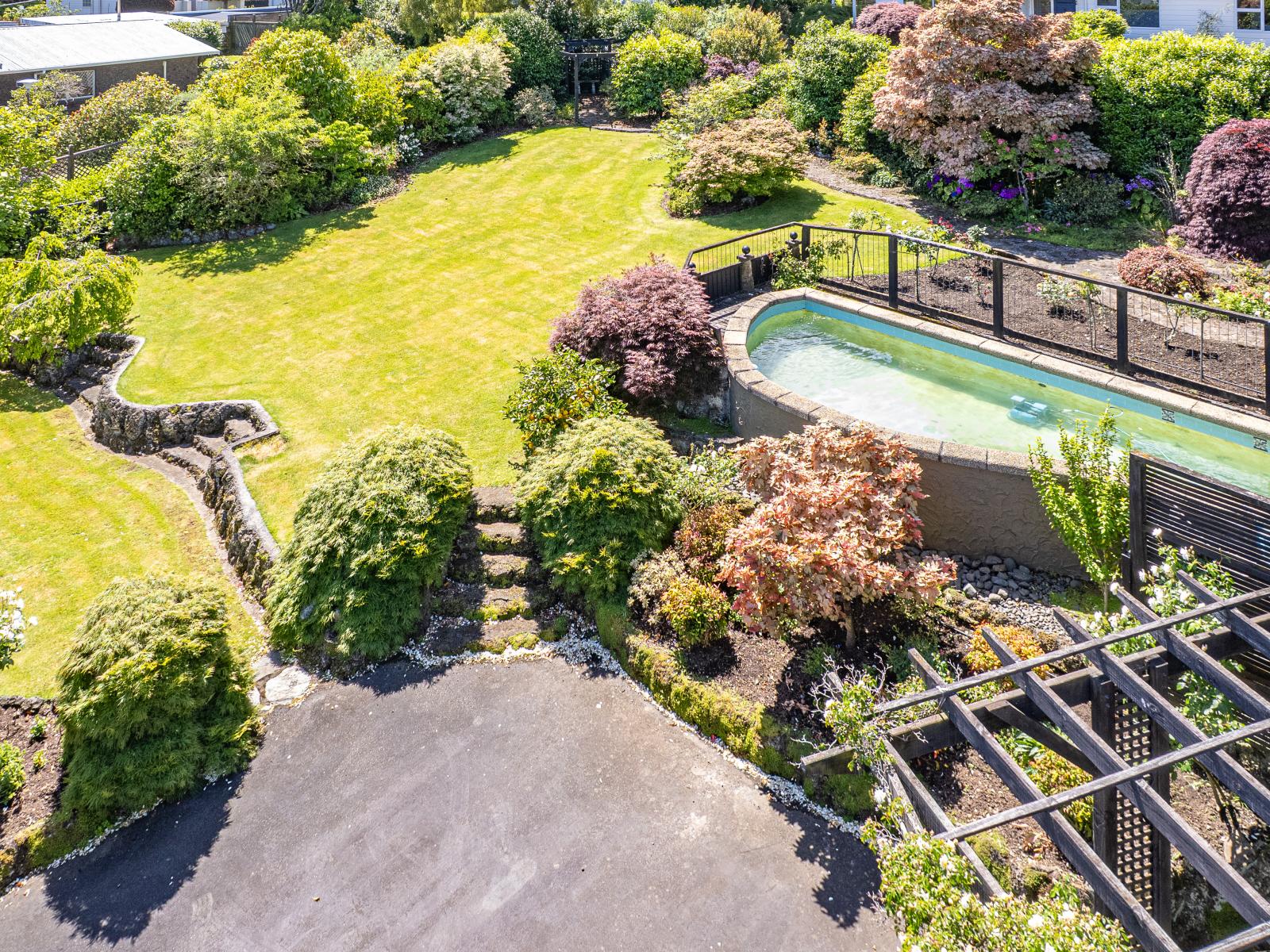 84 Great North Road, St Johns Hill