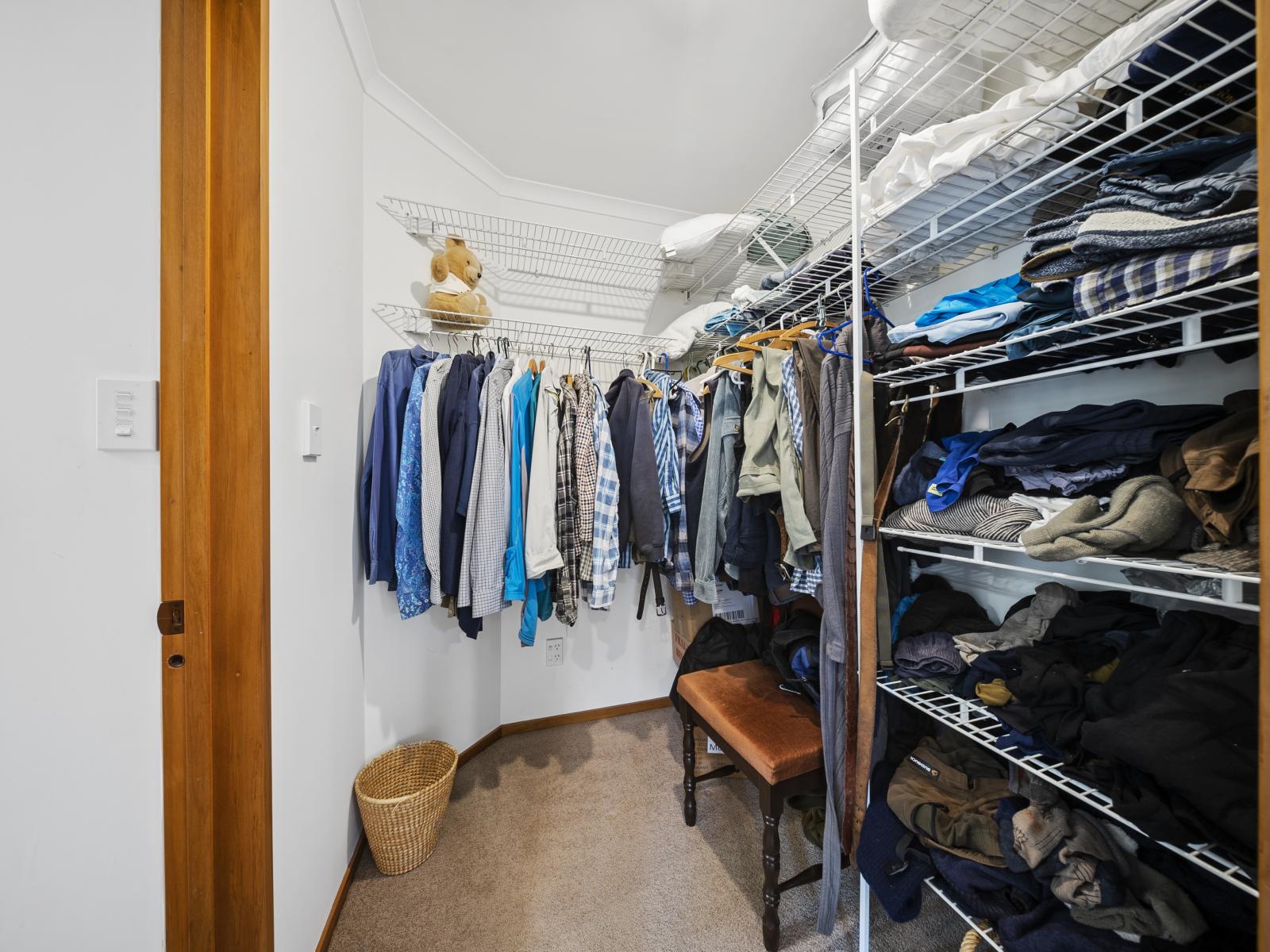 164 River Road, Lincoln