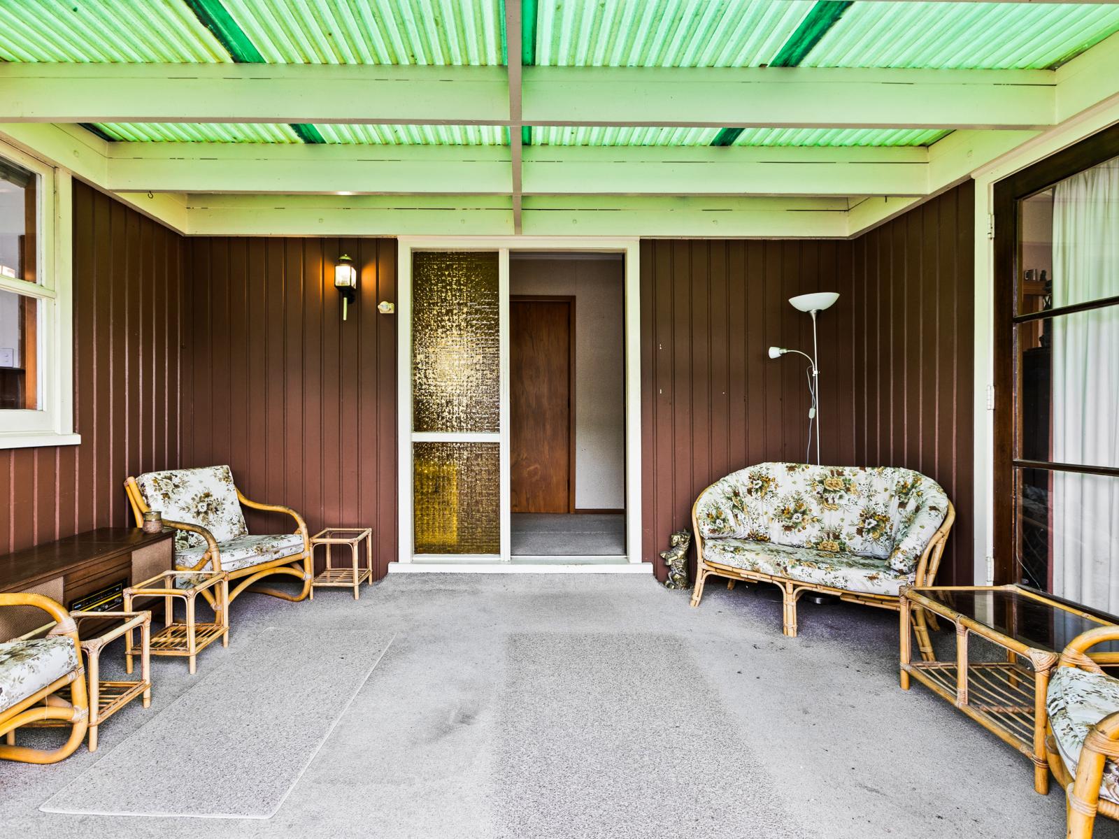 10 Foster Terrace, Onekawa