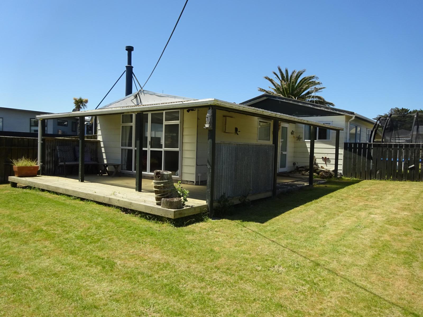 29 Ruanui Street, Himatangi Beach