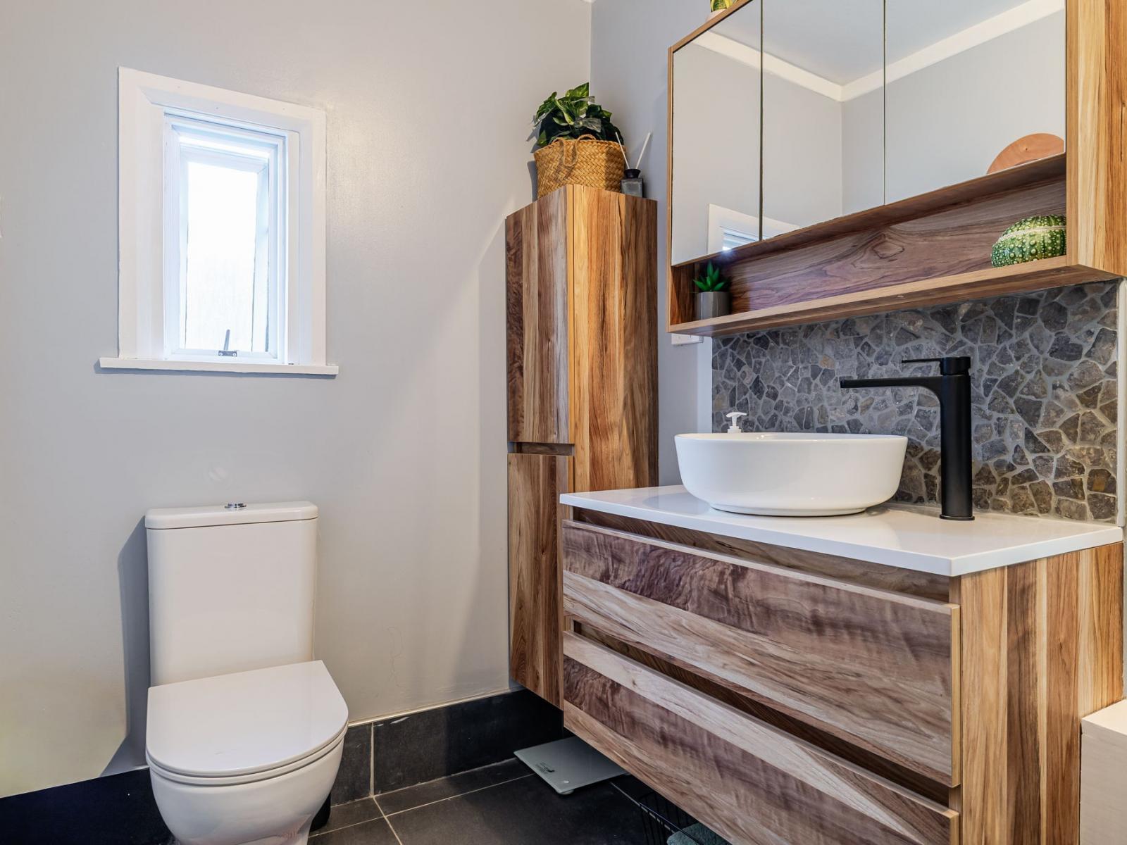 1 Halls Road, Pahiatua